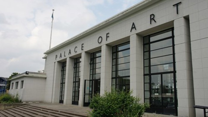Main entrance to Glasgow Club Palace of Art with name about door 