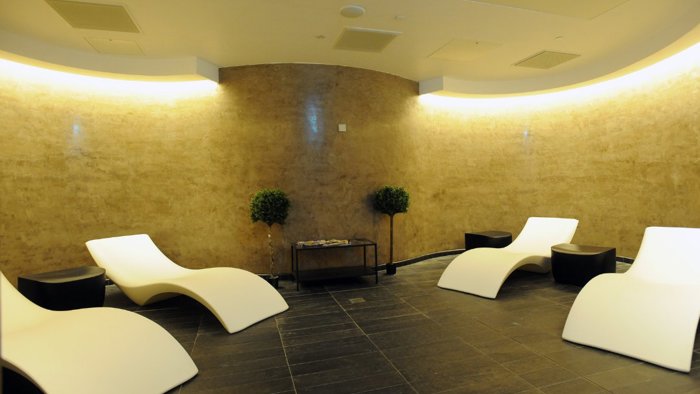 Recliner seating in the relaxation area of a spa